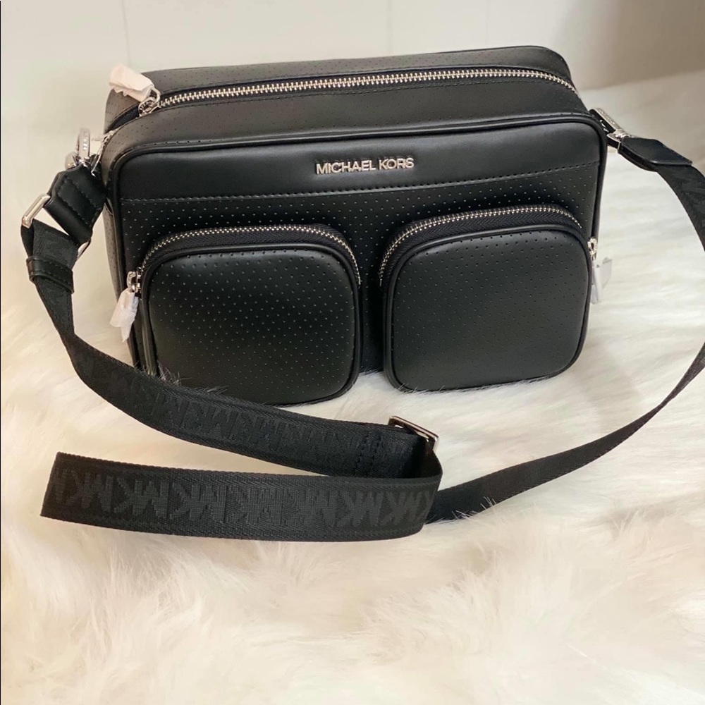 MK HANOVER CROSSBODY